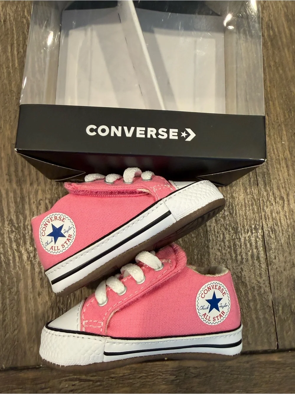 Converse infant Pink Low Top Canvas Sneakers